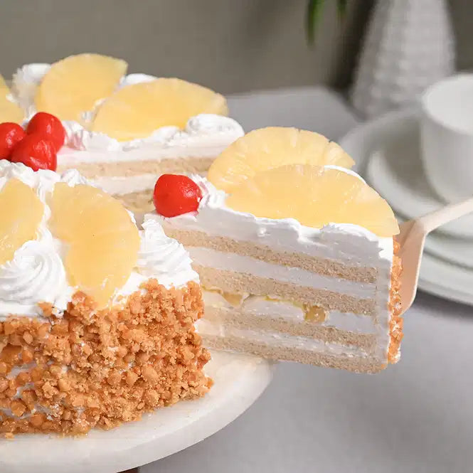 Pineapple Fruit Vanilla Caramel Crunch Cake