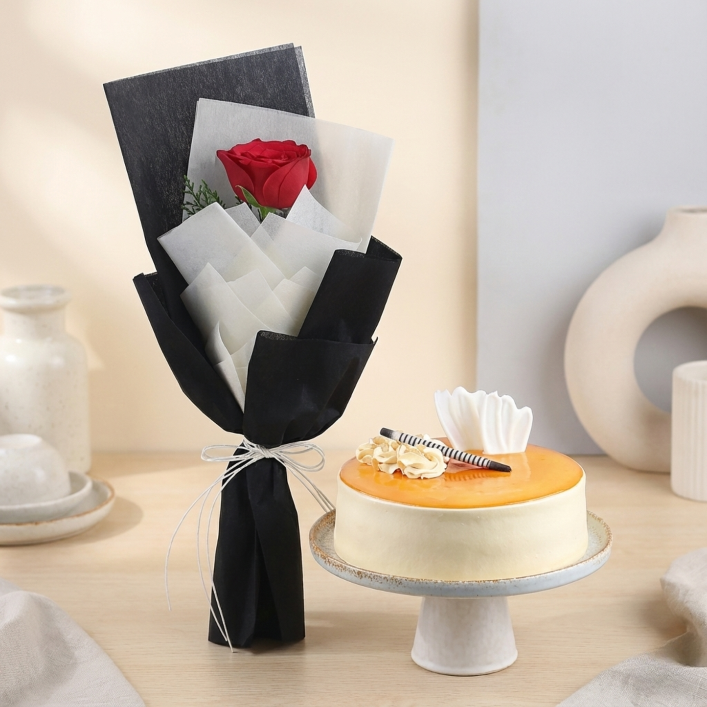 Love Red Rose Bouquet & Butterscotch Cake