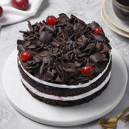 Black Forest Cake Half kg Eggless
