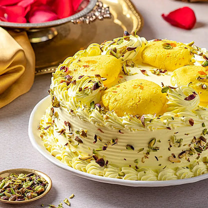 Butterscotch Cake With Rasmalai 1kg