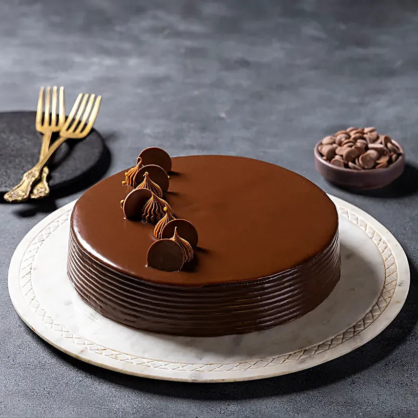 Chocolate Truffle Delicious Eggless Cake