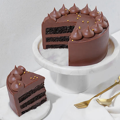 Classic Milk Choco Cream Eggless Cake