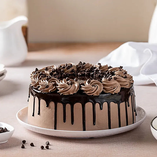 Cream Drop Chocolate Cake