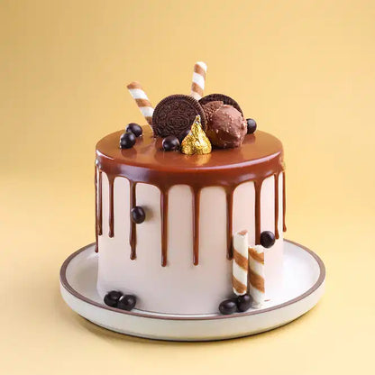 Drip Drop Tall Milk Choco Cake