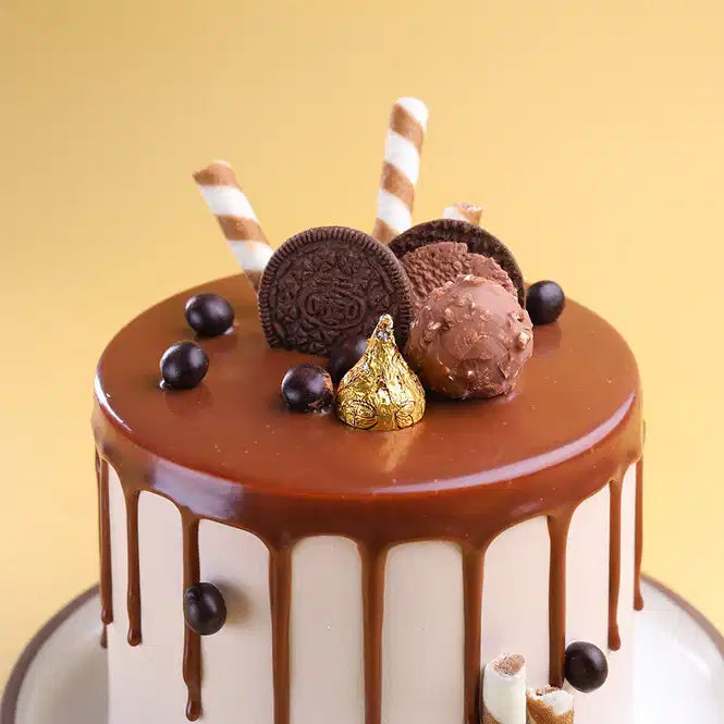 Drip Drop Tall Milk Choco Cake