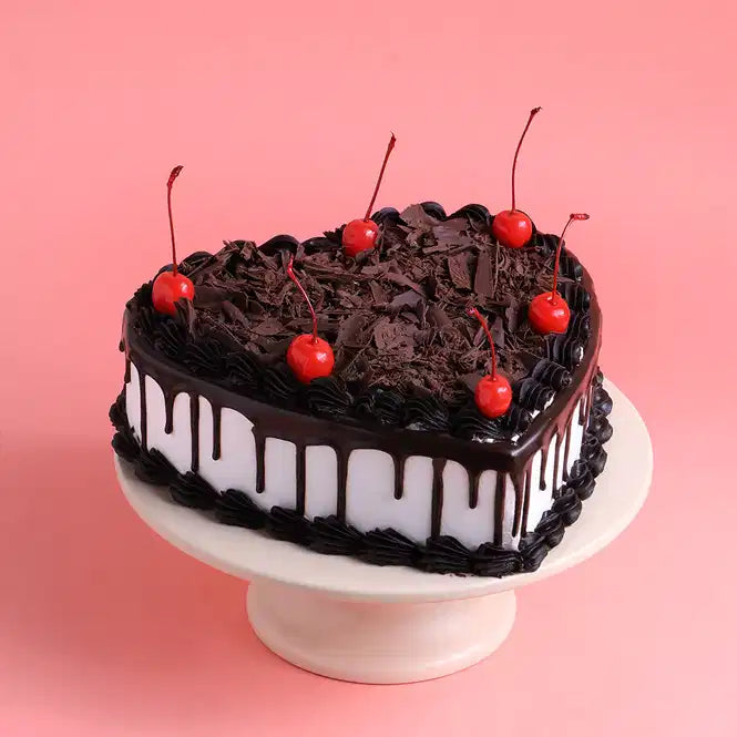 Heart Shape Chocolate Vanilla Cream Cake